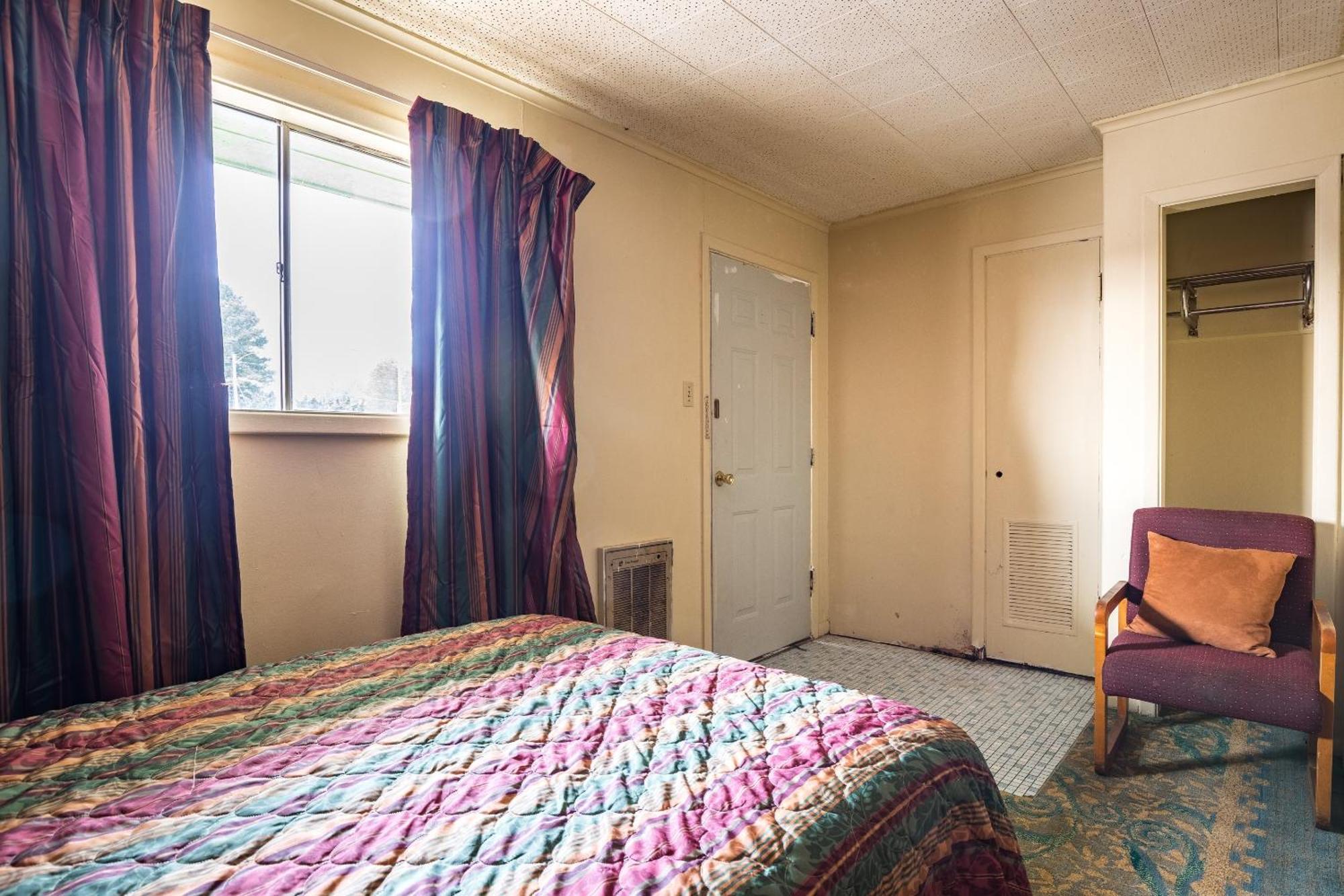 Oyo Hotel Holly Springs Ms Екстер'єр фото